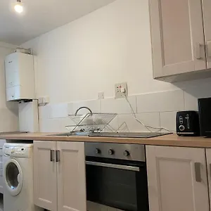  Apartamento Serviced Near Borough Station Se1